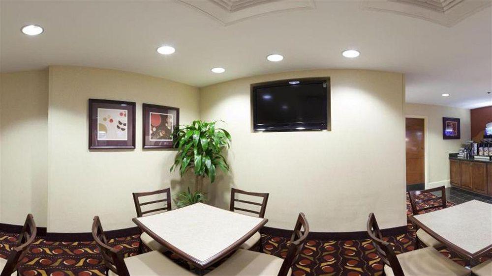 Comfort Suites Near Birkdale Village- Huntersville Εξωτερικό φωτογραφία