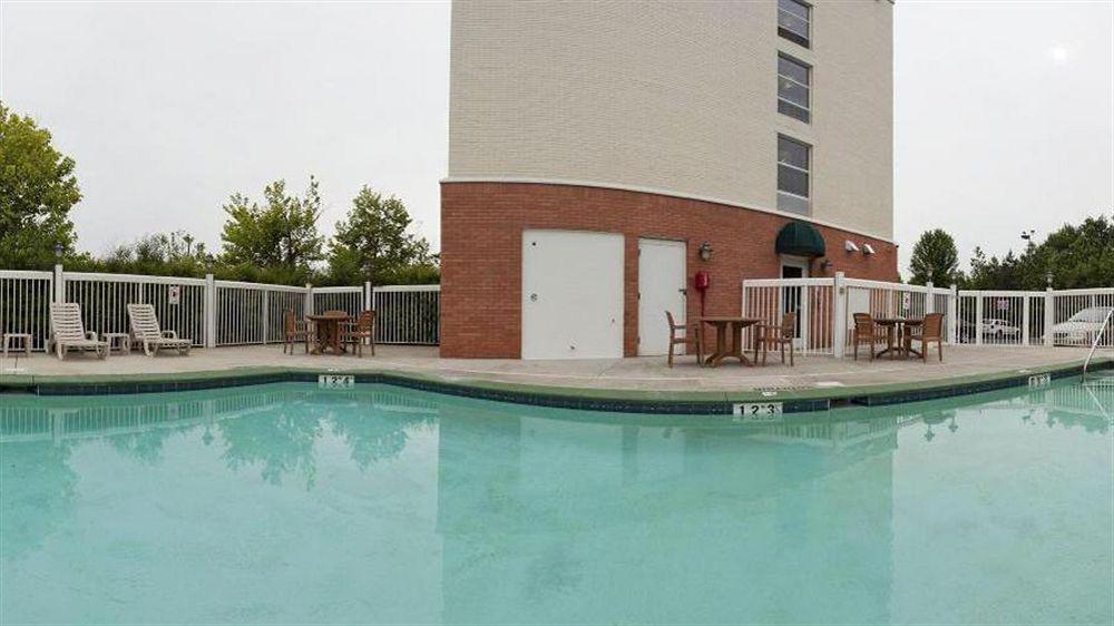 Comfort Suites Near Birkdale Village- Huntersville Εξωτερικό φωτογραφία
