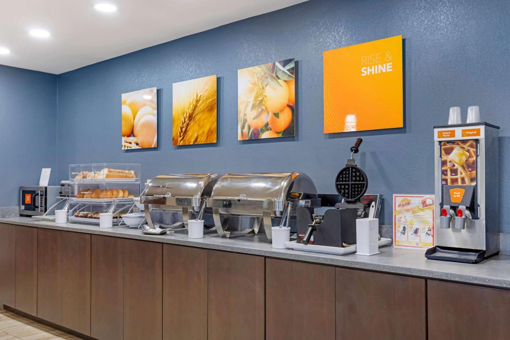 Comfort Suites Near Birkdale Village- Huntersville Εξωτερικό φωτογραφία