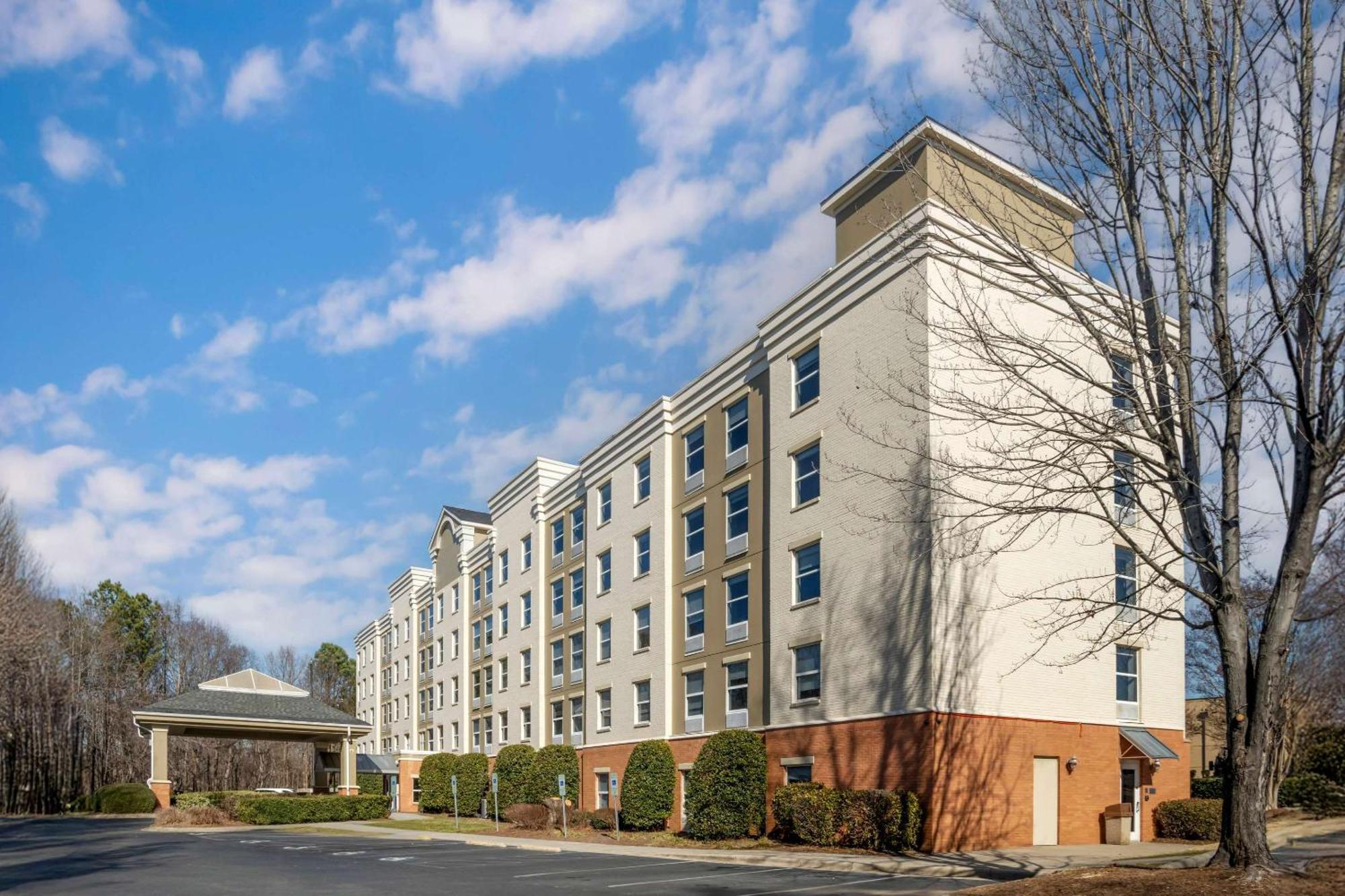 Comfort Suites Near Birkdale Village- Huntersville Εξωτερικό φωτογραφία