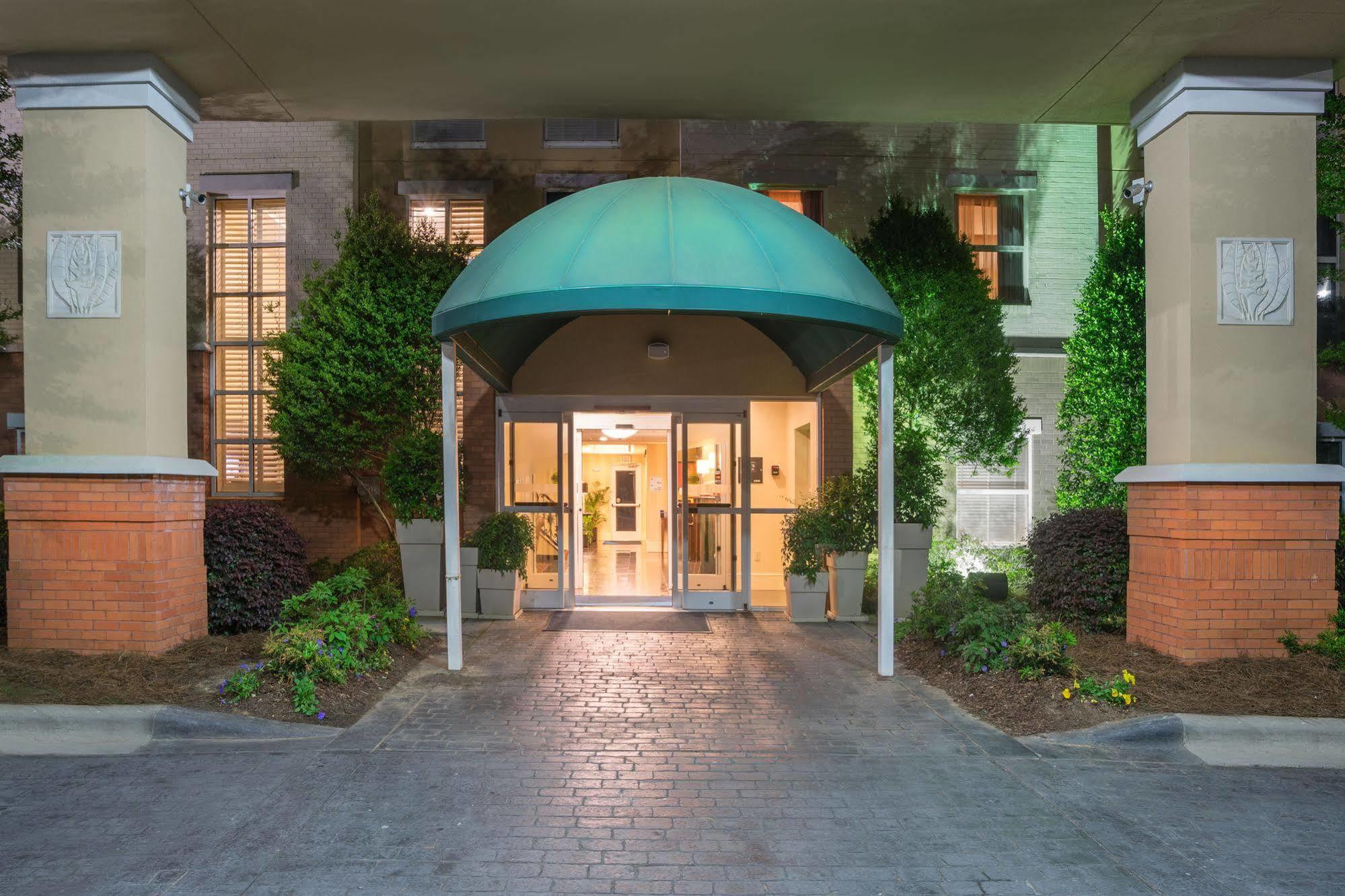 Comfort Suites Near Birkdale Village- Huntersville Εξωτερικό φωτογραφία